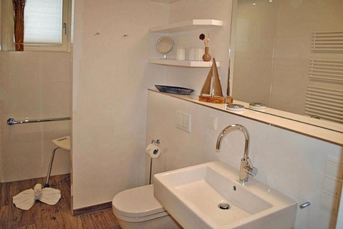Villa Poseidon - We 5 In Strandnaehe Und Zentrumsnah Binz Bagian luar foto